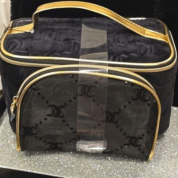 Juicy Couture JC Logo 2-PC Travel  Cosmetic Bag Set - Picture 13 of 13